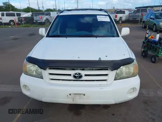 2005 Toyota Highlander z VIN JTEEP21A550090205, wystawiony jako IAAI lot #41611463 z przebiegiem 158 137 mil mil oraz . Historia ofert i sprzedaży dostępna na DreamBid. Obrazek 6.