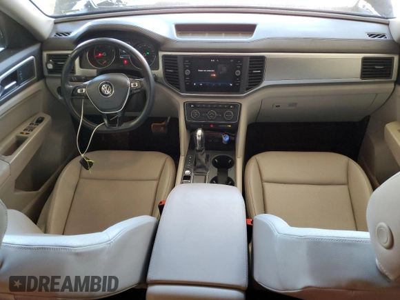2019 Volkswagen Atlas SE с VIN 1V2DR2CA0KC501865, выставлен на аукционе Copart как лот 56335045 с пробегом 86 894 миль миль и Списание • Salvage title. История ставок и продаж доступна на DreamBid. Изображение 8.