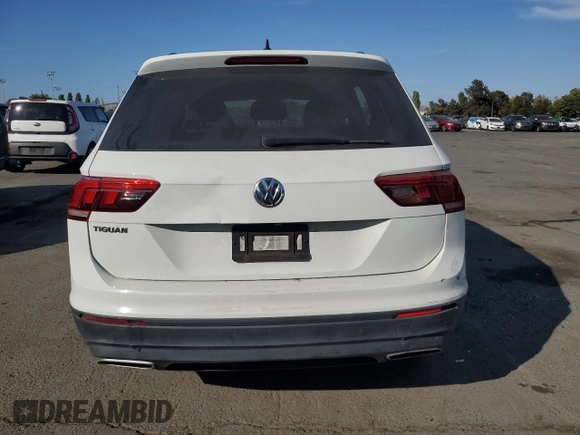 2020 Volkswagen Tiguan S with VIN 3VV1B7AX0LM160112, listed as a Copart auction lot 60428505 with 182,160 mi miles and Clean title. Bid and sale history available at DreamBid. Image 6.