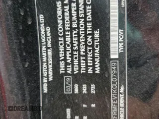 2019 Aston Martin DB11 z VIN SCFRMFEV1KGL07949, wystawiony jako Copart lot #75059624 z przebiegiem 8798 mil mil oraz Nie do naprawy. Historia ofert i sprzedaży dostępna na DreamBid. Obrazek 13.