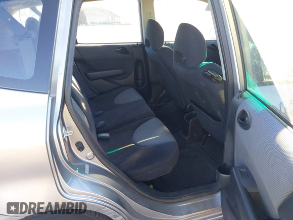 2007 Honda Fit with VIN JHMGD38447S039540, listed as a IAAI auction lot 40985790 with 227,295 mi miles. Bid and sale history available at carsss.com. Image 8.