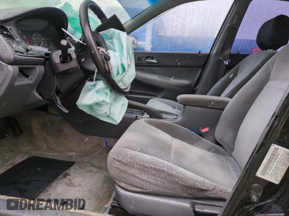 1996 Honda Accord LX with VIN 1HGCD5633TA261154, listed as a Copart auction lot 46346655 with 262,090 mi miles and Salvage Title. Bid and sale history available at DreamBid. Image 7.