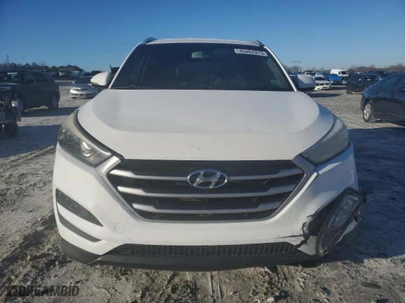 2017 Hyundai Tucson SE Plus with VIN KM8J33A46HU419503, listed as a Copart auction lot 45462975 with 80,391 mi miles and Salvage Title. Bid and sale history available at carsss.com. Image 5.