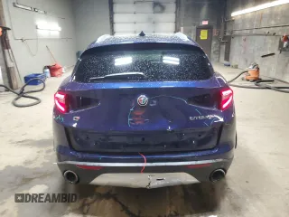 2018 Alfa Romeo Stelvio z VIN ZASFAKAN0J7C04021, wystawiony jako Copart lot #53308355 z przebiegiem 58 192 mil mil oraz Szkoda całkowita • Salvage title. Historia ofert i sprzedaży dostępna na DreamBid. Obrazek 6.