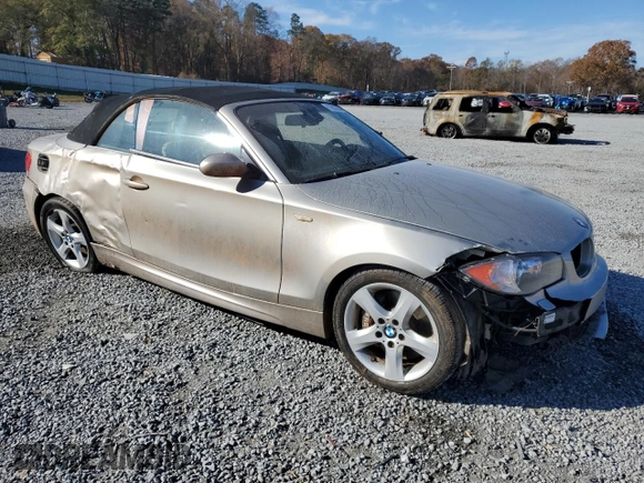 2008 BMW 1 Series 135i with VIN WBAUN93568VK40034, listed as a Copart auction lot 81903054 with 180,935 mi miles and Salvage title. Bid and sale history available at DreamBid. Image 4.