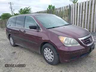 2008 Honda Odyssey LX z VIN 5FNRL38208B103308, wystawiony jako IAAI lot #42252553 z przebiegiem 207 526 mil mil oraz . Historia ofert i sprzedaży dostępna na DreamBid. Obrazek 1.
