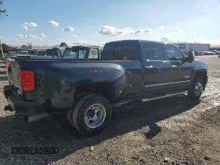 2019 Chevrolet Silverado 3500HD High Country with VIN 1GC4KYEY3KF257534, listed as a Copart auction lot 78550964 with 254,955 mi miles and Non Repairable. Bid and sale history available at carsss.com. Image 3.