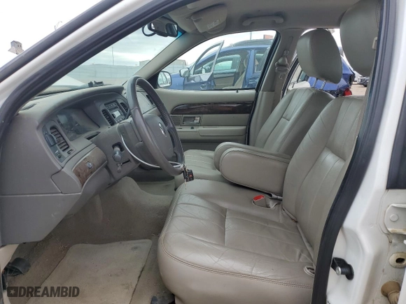 2011 Mercury Grand Marquis LS with VIN 2MEBM7FV5BX607958, listed as a Copart auction lot 50061725 with 103,366 mi miles and Clean Title. Bid and sale history available at carsss.com. Image 7.