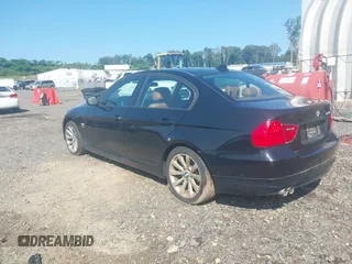 2011 BMW 3 Series 328i xDrive with VIN WBAPK7C5XBF085225, listed as a IAAI auction lot 42534473 with 172,876 mi miles and . Bid and sale history available at DreamBid. Image 3.