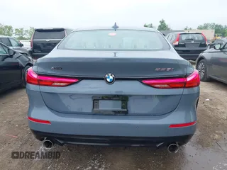 2021 BMW 2 Series 228i xDrive z VIN WBA73AK09M7G52220, wystawiony jako IAAI lot #42403680 z przebiegiem 72 407 mil mil oraz . Historia ofert i sprzedaży dostępna na DreamBid. Obrazek 17.