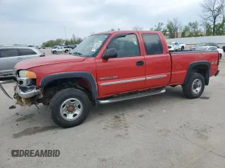 2004 GMC Sierra 2500HD SLE z VIN 1GTHK29U94E148705, wystawiony jako Copart lot #53144525 z przebiegiem 142 413 mil mil oraz Szkoda całkowita • Salvage title. Historia ofert i sprzedaży dostępna na DreamBid. Obrazek 1.