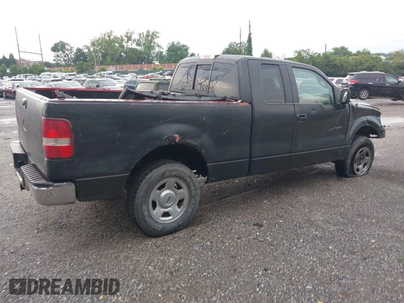 2005 Ford F-150 XLT z VIN 1FTPX145X5FA63049, wystawiony jako IAAI lot #42632000 z przebiegiem 106 348 mil mil oraz . Historia ofert i sprzedaży dostępna na DreamBid. Obrazek 4.
