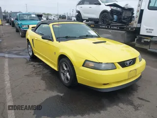 2001 Ford Mustang Deluxe z VIN 1FAFP44451F131472, wystawiony jako IAAI lot #42119006 z przebiegiem 63 388 mil mil oraz . Historia ofert i sprzedaży dostępna na DreamBid. Obrazek 1.