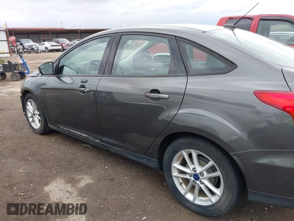 2016 Ford Focus SE with VIN 1FADP3F21GL324547, listed as a IAAI auction lot 41860377 with 39,410 mi miles. Bid and sale history available at carsss.com. Image 14.