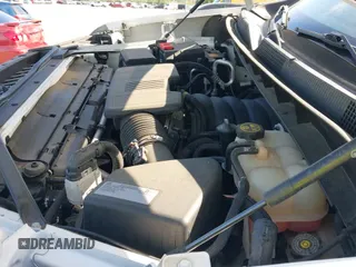 2020 Chevrolet Silverado 1500 LT z VIN 1GCRYDED1LZ197392, wystawiony jako IAAI lot #43168127 z przebiegiem 70 818 mil mil oraz . Historia ofert i sprzedaży dostępna na DreamBid. Obrazek 19.