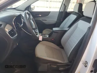 2022 Chevrolet Equinox LS z VIN 3GNAXHEVXNS237315, wystawiony jako Copart lot #57390925 z przebiegiem 22 590 mil mil oraz Szkoda całkowita • Salvage title. Historia ofert i sprzedaży dostępna na DreamBid. Obrazek 7.