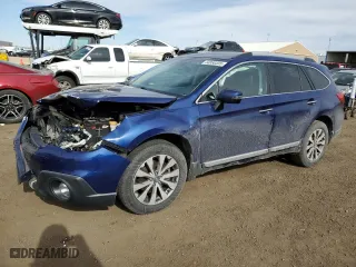 2017 Subaru Outback Touring with VIN 4S4BSETC8H3263512, listed as a Copart auction lot 44858335 with 82,083 mi miles and Salvage Title. Bid and sale history available at carsss.com. Image 1.