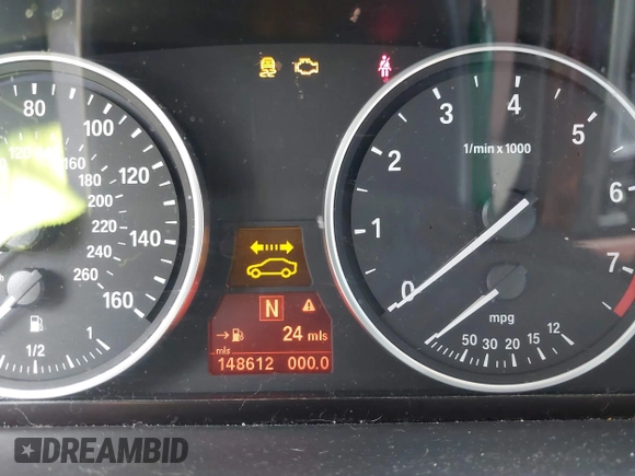 2011 BMW X5 35i with VIN 5UXZV4C54BL412770, listed as a IAAI auction lot 41618946 with 148,612 mi miles. Bid and sale history available at carsss.com. Image 7.
