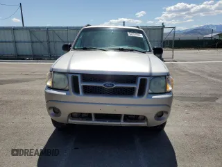 2005 Ford Explorer Sport Trac XLS with VIN 1FMZU77K25UA07118, listed as a Copart auction lot 54267095 with 170,197 mi miles and Salvage title. Bid and sale history available at DreamBid. Image 5.