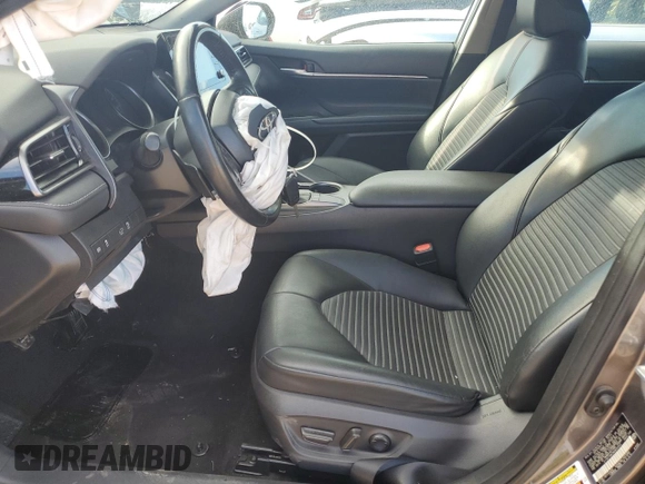 2022 Toyota Camry SE with VIN 4T1G11AK2NU633242, listed as a Copart auction lot 47376905 with 116,272 mi miles and Salvage Title. Bid and sale history available at DreamBid. Image 7.
