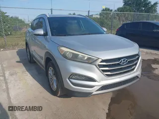 2016 Hyundai Tucson Limited with VIN KM8J33A25GU227907, listed as a IAAI auction lot 42211605 with 142,578 mi miles. Bid and sale history available at carsss.com. Image 1.