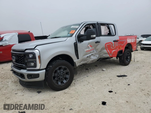 2024 Ford Super Duty F-250 SRW XL with VIN 1FT8W2BA5REC59750, listed as a Copart auction lot 42229235 with 2,724 mi miles and Salvage Title. Bid and sale history available at carsss.com. Image 1.