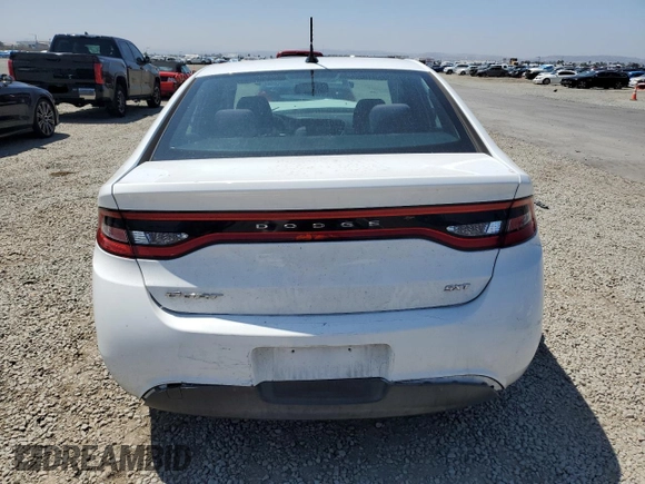 2015 Dodge Dart SXT z VIN 1C3CDFBB4FD118920, wystawiony jako Copart lot #57517425 z przebiegiem 86 187 mil mil oraz Szkoda całkowita • Salvage title. Historia ofert i sprzedaży dostępna na DreamBid. Obrazek 6.