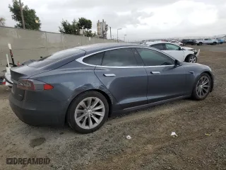 2017 Tesla Model S 100D with VIN 5YJSA1E22HF183131, listed as a Copart auction lot 42749885 with 70,825 mi miles and Salvage Title. Bid and sale history available at carsss.com. Image 3.