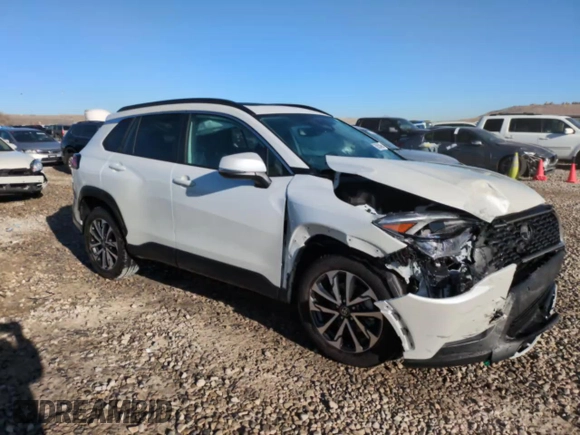 2024 Toyota Corolla Cross XLE with VIN 7MUDAABG4RV112959, listed as a Copart auction lot 50553405 with 4,204 mi miles and Salvage title. Bid and sale history available at DreamBid. Image 13.