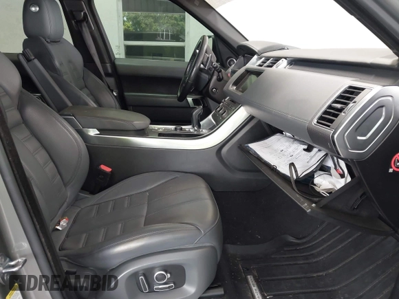 2017 Land Rover Range Rover Sport HSE Dynamic with VIN SALWV2FV2HA151124, listed as a IAAI auction lot 42303338 with 83,237 mi miles and . Bid and sale history available at DreamBid. Image 5.