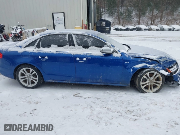 2015 Audi S4 Premium Plus with VIN WAUDGAFLXFA114706, listed as a IAAI auction lot 41265112 with 187,592 mi miles. Bid and sale history available at carsss.com. Image 14.