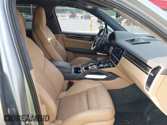 2021 Porsche Cayenne Turbo с VIN WP1AF2AY3MDA36233, выставлен на аукционе IAAI как лот 42624234 с пробегом 41 539 миль миль и . История ставок и продаж доступна на DreamBid. Изображение 5.