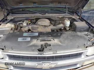 2005 Chevrolet Tahoe LS with VIN 1GNEC13V85R161605, listed as a IAAI auction lot 41631228 with 265,125 mi miles and . Bid and sale history available at DreamBid. Image 10.
