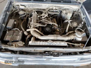 1994 Toyota Pickup with VIN 4TARN93P4RZ266079, listed as a Copart auction lot 52375385 with 165,824 mi miles and Clean title. Bid and sale history available at DreamBid. Image 11.