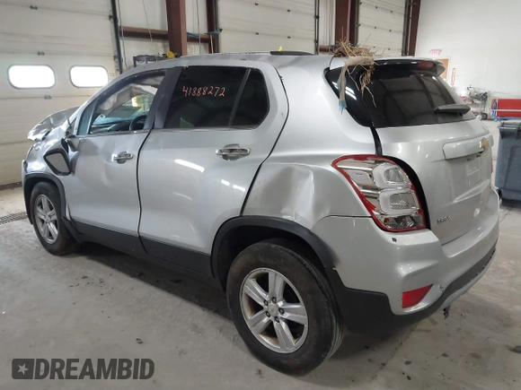 2017 Chevrolet Trax LT with VIN KL7CJLSB0HB086370, listed as a IAAI auction lot 41888272 with Not Provided miles and . Bid and sale history available at carsss.com. Image 3.