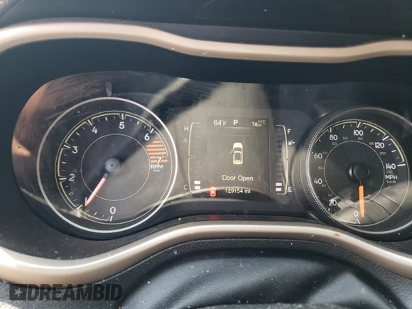 2018 Jeep Cherokee Latitude with VIN 1C4PJLCB0JD542364, listed as a Copart auction lot 59281985 with 129,154 mi miles and Salvage title. Bid and sale history available at DreamBid. Image 9.