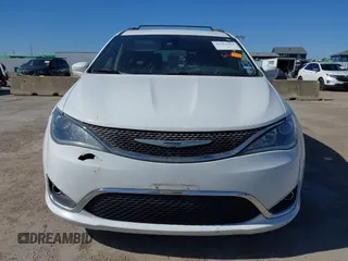 2018 Chrysler Pacifica Touring L with VIN 2C4RC1BG1JR119682, listed as a IAAI auction lot 41762362 with 167,380 mi miles and . Bid and sale history available at DreamBid. Image 12.