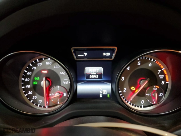 2015 Mercedes-Benz GLA-Class GLA 250 with VIN WDCTG4GBXFJ090066, listed as a Copart auction lot 42037125 with NaN miles and Salvage Title. Bid and sale history available at carsss.com. Image 9.