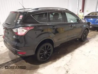 2017 Ford Escape SE with VIN 1FMCU9GD8HUF04133, listed as a IAAI auction lot 41390354 with 93,139 mi miles. Bid and sale history available at carsss.com. Image 4.