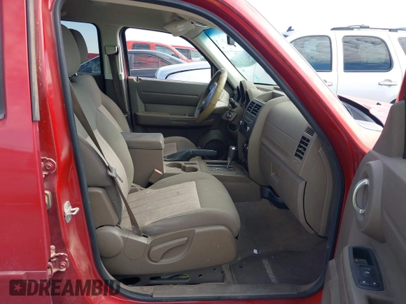 2010 Dodge Nitro Heat with VIN 1D4PT4GK6AW156839, listed as a IAAI auction lot 42577241 with 157,049 mi miles and . Bid and sale history available at DreamBid. Image 5.