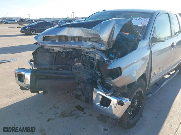 2014 Toyota Tundra 2WD Truck SR with VIN 5TFRM5F11EX079654, listed as a IAAI auction lot 41320363 with 140,514 mi miles. Bid and sale history available at carsss.com. Image 6.