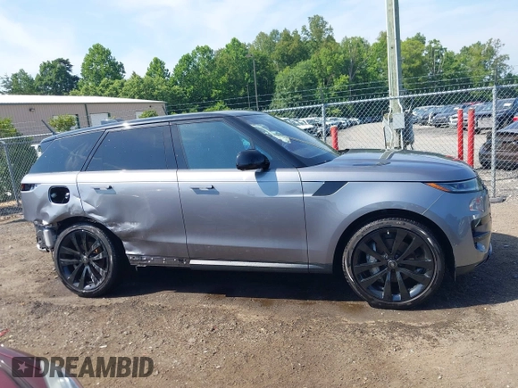 2023 Land Rover Range Rover Sport SE with VIN SAL1P9EU3PA133283, listed as a IAAI auction lot 42582640 with 13,074 mi miles and . Bid and sale history available at DreamBid. Image 13.