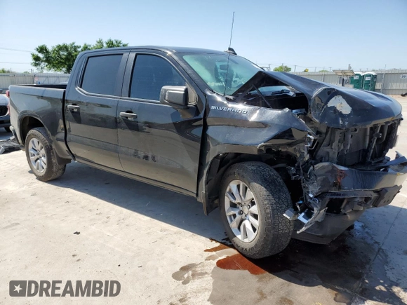 2020 Chevrolet Silverado 1500 Custom with VIN 3GCPWBEH9LG452164, listed as a Copart auction lot 52166725 with 114,131 mi miles and Salvage Title. Bid and sale history available at DreamBid. Image 4.