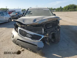 2012 Kia Sorento LX with VIN 5XYKTDA62CG228798, listed as a Copart auction lot 68251484 with 118,618 mi miles and Salvage Title. Bid and sale history available at carsss.com. Image 5.