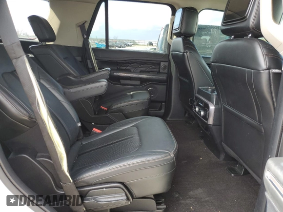 2020 Ford Expedition Platinum with VIN 1FMJU1MT5LEA05717, listed as a Copart auction lot 48118774 with 67,074 mi miles. Bid and sale history available at carsss.com. Image 10.