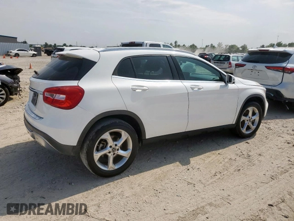 2019 Mercedes-Benz GLA 250 z VIN WDCTG4EB5KJ550733, wystawiony jako Copart lot #57347415 z przebiegiem 34 058 mil mil oraz Szkoda całkowita • Salvage title. Historia ofert i sprzedaży dostępna na DreamBid. Obrazek 3.