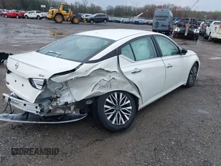 2024 Nissan Altima SV с VIN 1N4BL4DV9RN315978, выставлен на аукционе IAAI как лот 41942923 с пробегом 22 389 миль миль и . История ставок и продаж доступна на DreamBid. Изображение 4.