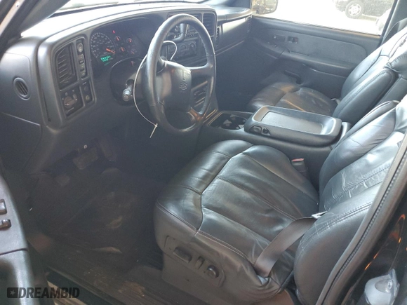 2001 Chevrolet Silverado 1500 LT with VIN 1GCEK19T41Z151844, listed as a Copart auction lot 45010735 with 328,563 mi miles and Salvage Title. Bid and sale history available at carsss.com. Image 8.