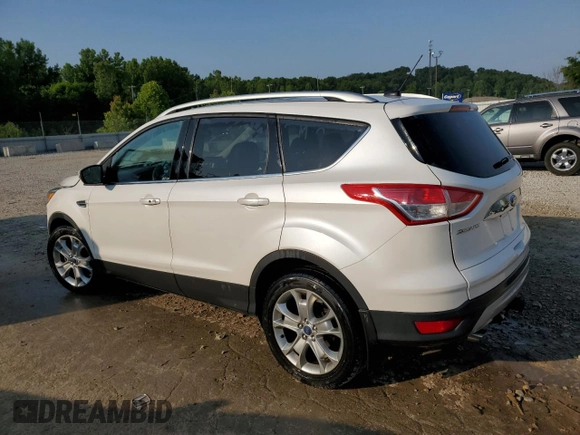 2015 Ford Escape Titanium with VIN 1FMCU9J92FUC09093, listed as a Copart auction lot 59089915 with 62,382 mi miles and Non repairable. Bid and sale history available at DreamBid. Image 2.