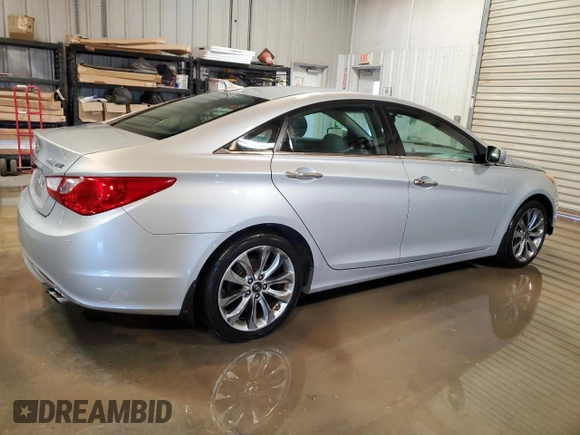 2011 Hyundai Sonata SE with VIN 5NPEC4AB6BH256346, listed as a Copart auction lot 43411485 with 147,336 mi miles and Clean Title. Bid and sale history available at DreamBid. Image 3.